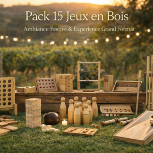 Pack 15 jeux en bois géants pour mariage et événement installés en extérieur avec ambiance lumineuse au coucher du soleil